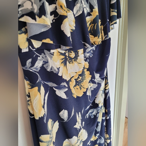 LAURA Cocktail dress - Picture 2 of 6